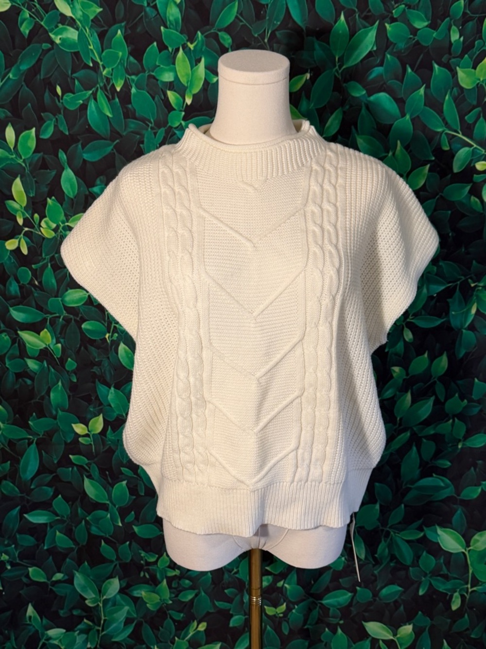 Commense Cream Plain Cap Sleeve Sweater Vest
